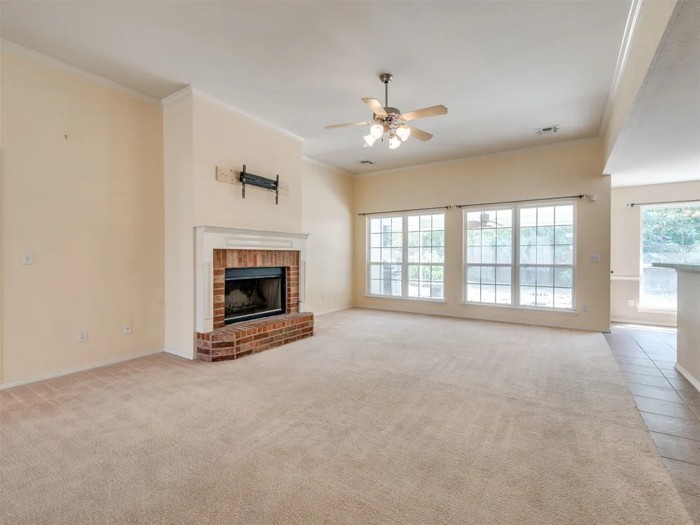 21648 E 40th Street S Broken Arrow, OK 74014