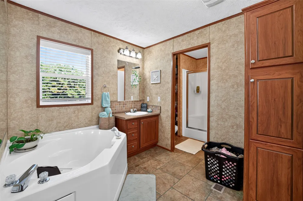8538 US Highway 60 Highway Bartlesville, OK 74003