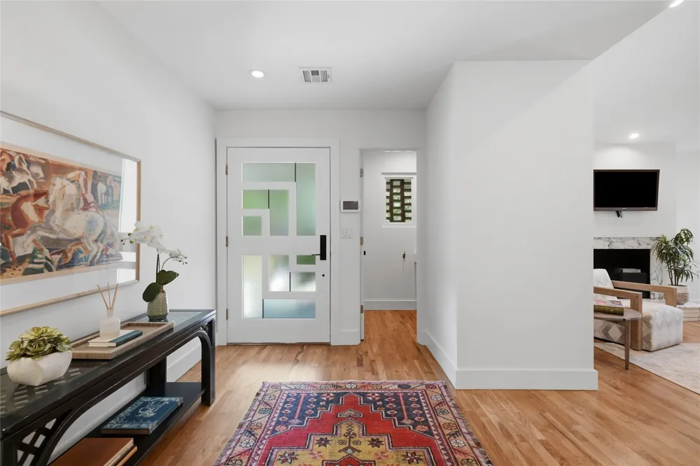 2450 E 32nd Street Tulsa, OK 74105