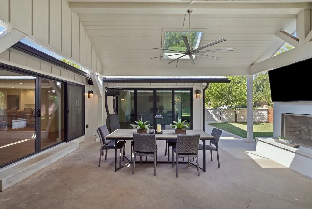 2450 E 32nd Street Tulsa, OK 74105