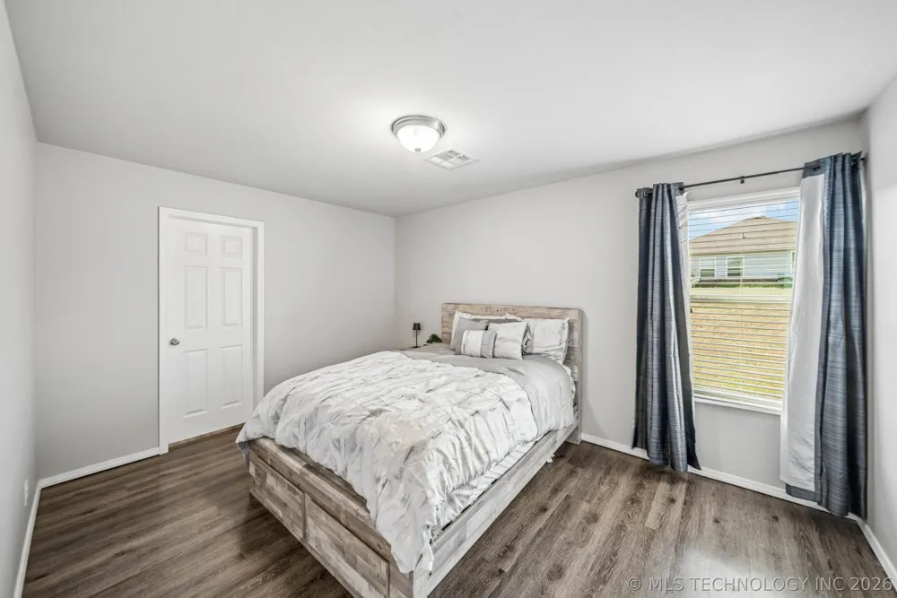 5812 E 146th Place S Bixby, OK 74008