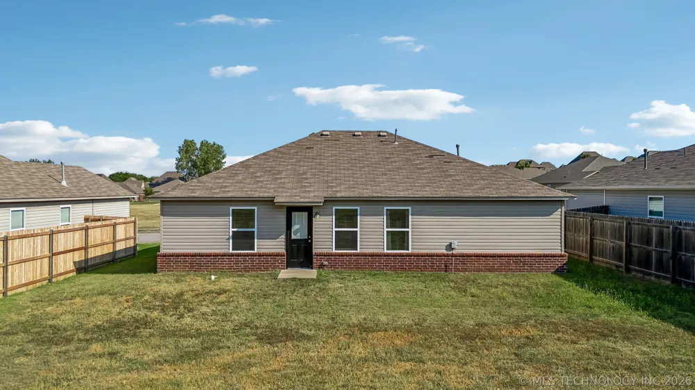 5812 E 146th Place S Bixby, OK 74008