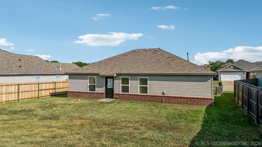 5812 E 146th Place S Bixby, OK 74008