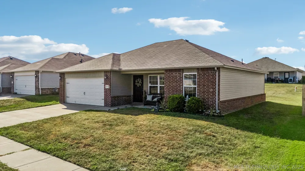 5812 E 146th Place S Bixby, OK 74008