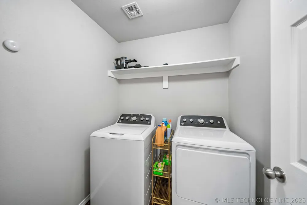 5812 E 146th Place S Bixby, OK 74008