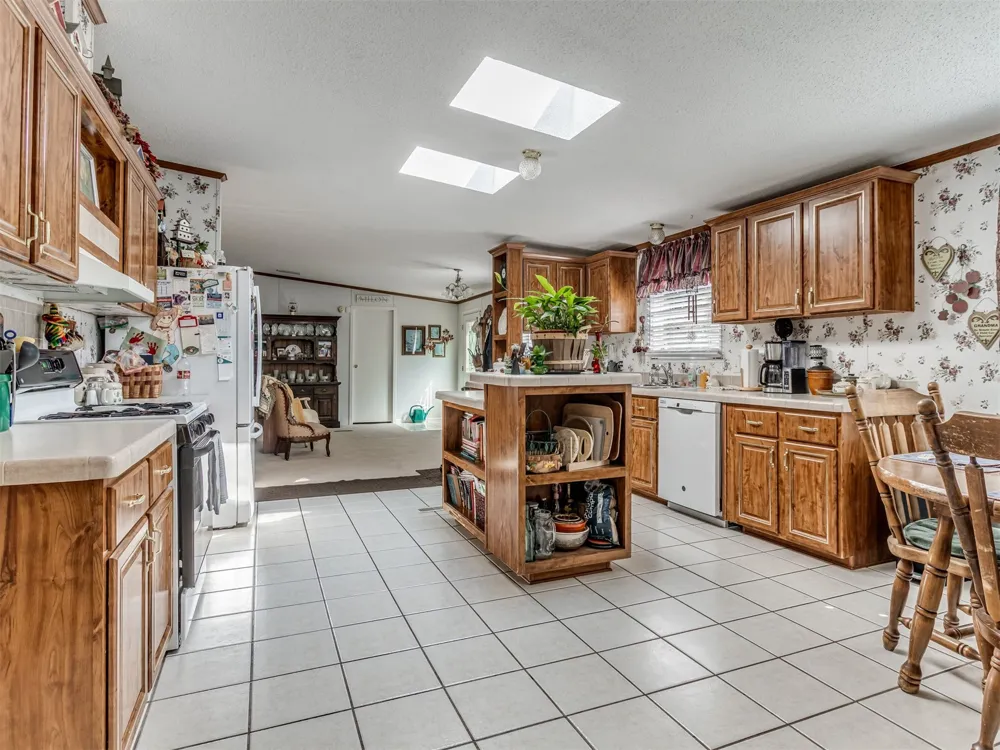 4124 S 249th WestAvenue Sand Springs, OK 74063