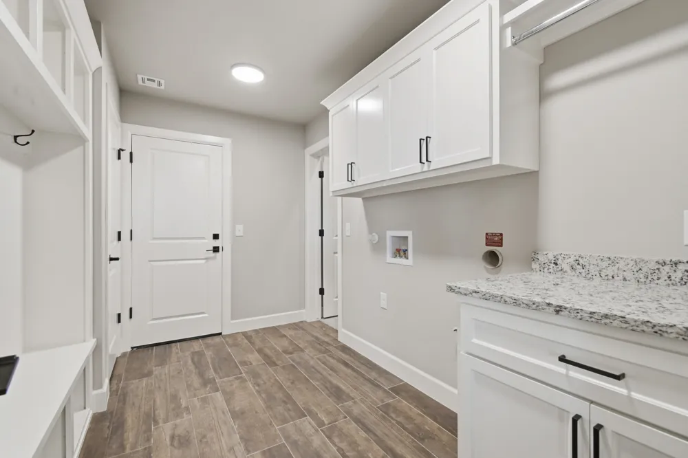13798 58th EastAvenue W Collinsville, OK 74021