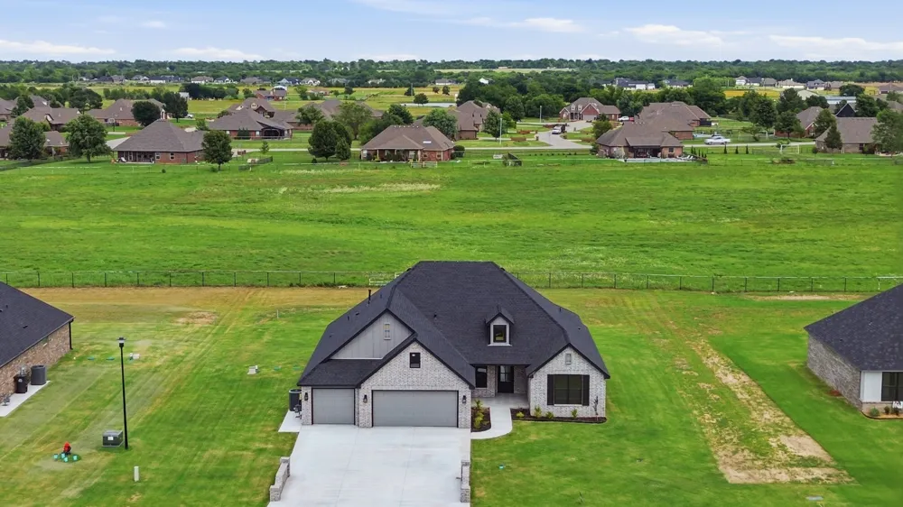 13798 58th EastAvenue W Collinsville, OK 74021