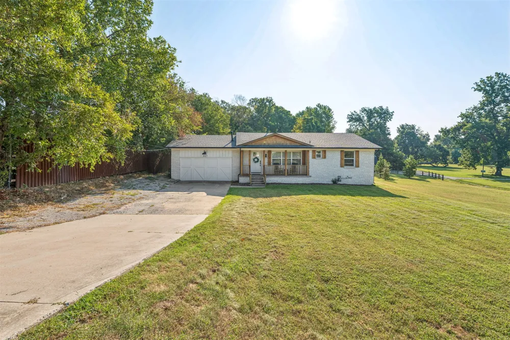 227 41st WestAvenue Tulsa, OK 74127