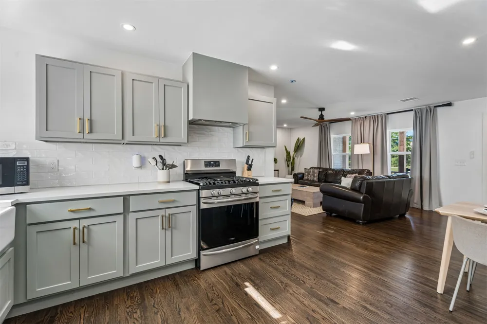 227 41st WestAvenue Tulsa, OK 74127
