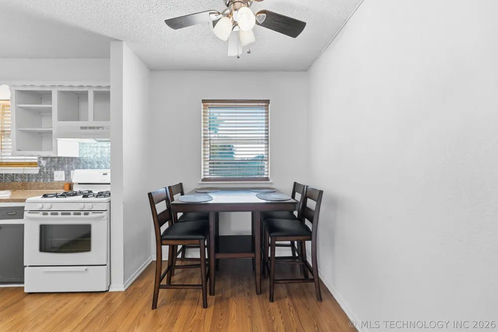 1929 W Vandalia Street Broken Arrow, OK 74012