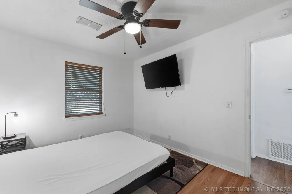 1929 W Vandalia Street Broken Arrow, OK 74012