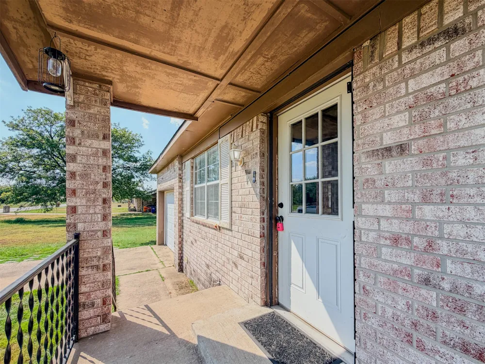 408 SW 13th Street Wagoner, OK 74467