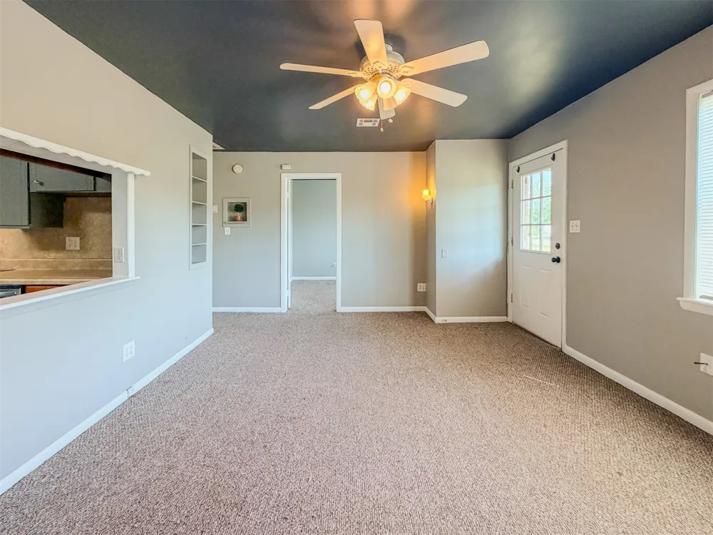 408 SW 13th Street Wagoner, OK 74467