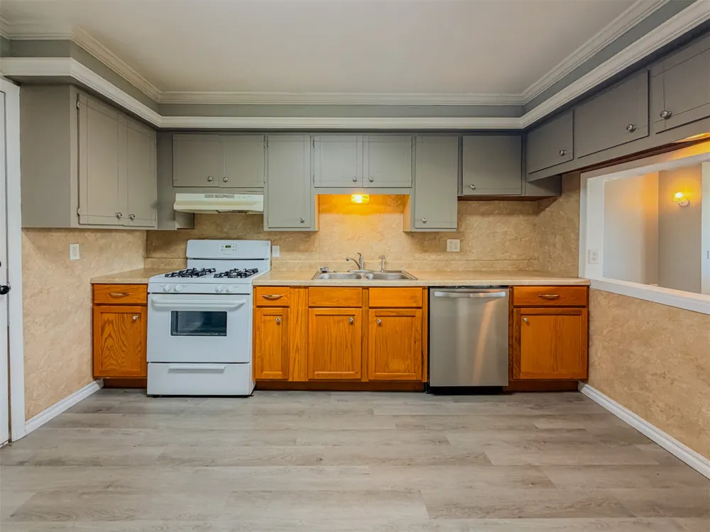 408 SW 13th Street Wagoner, OK 74467