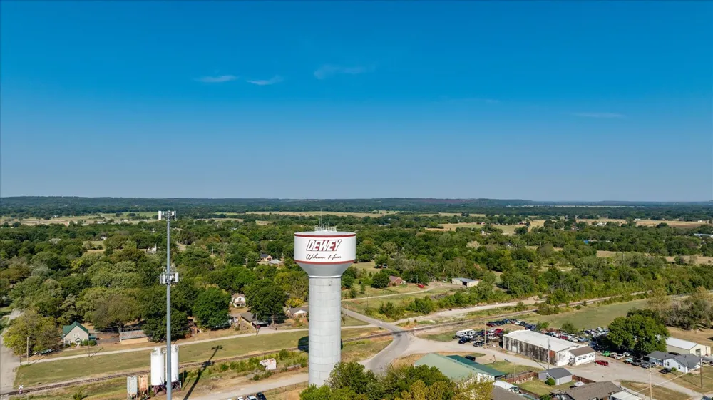 622 Cherokee Avenue Dewey, OK 74029