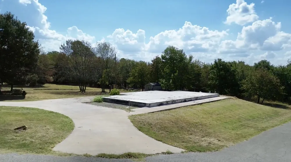 641 Sequoyah Drive Eufaula, OK 74432