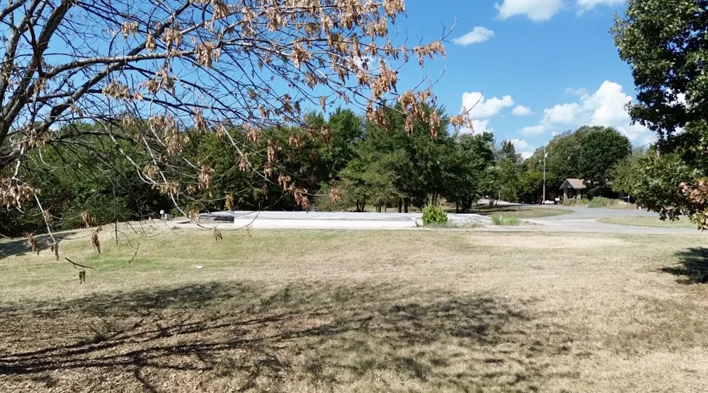 641 Sequoyah Drive Eufaula, OK 74432