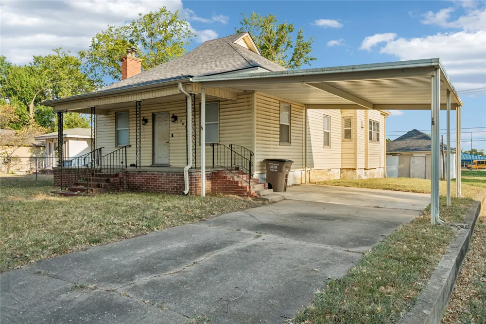 501 W Main Haskell, OK 74436