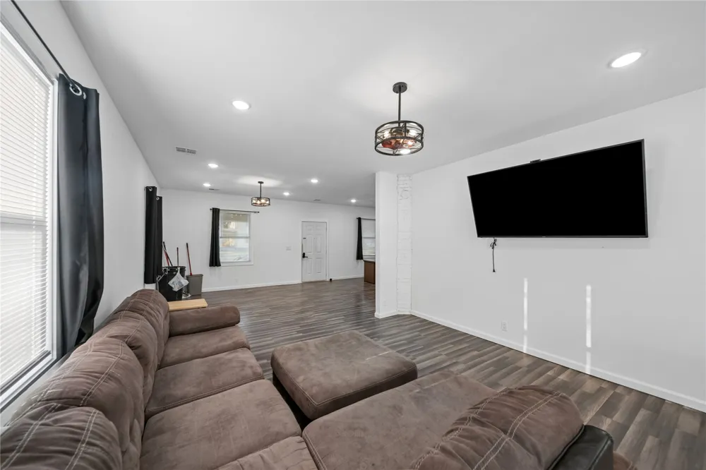 501 W Main Haskell, OK 74436