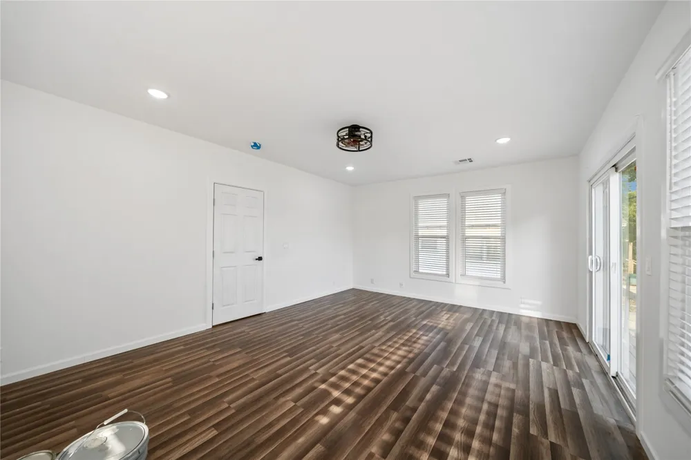 501 W Main Haskell, OK 74436