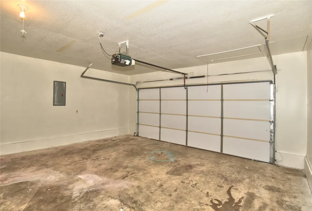 1521 E 75th Court Tulsa, OK 74136