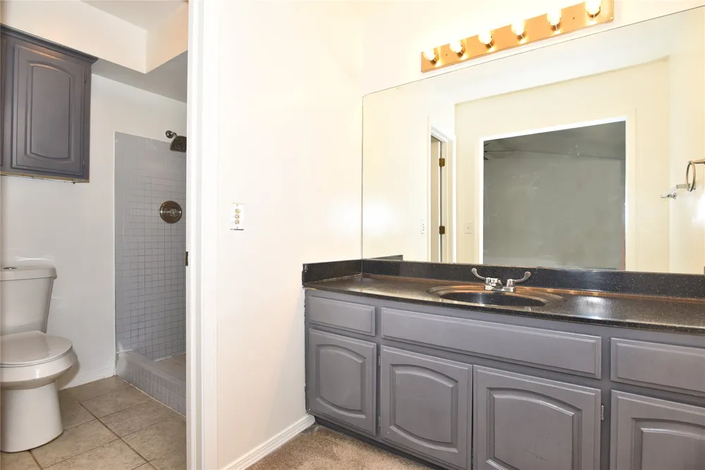 1521 E 75th Court Tulsa, OK 74136