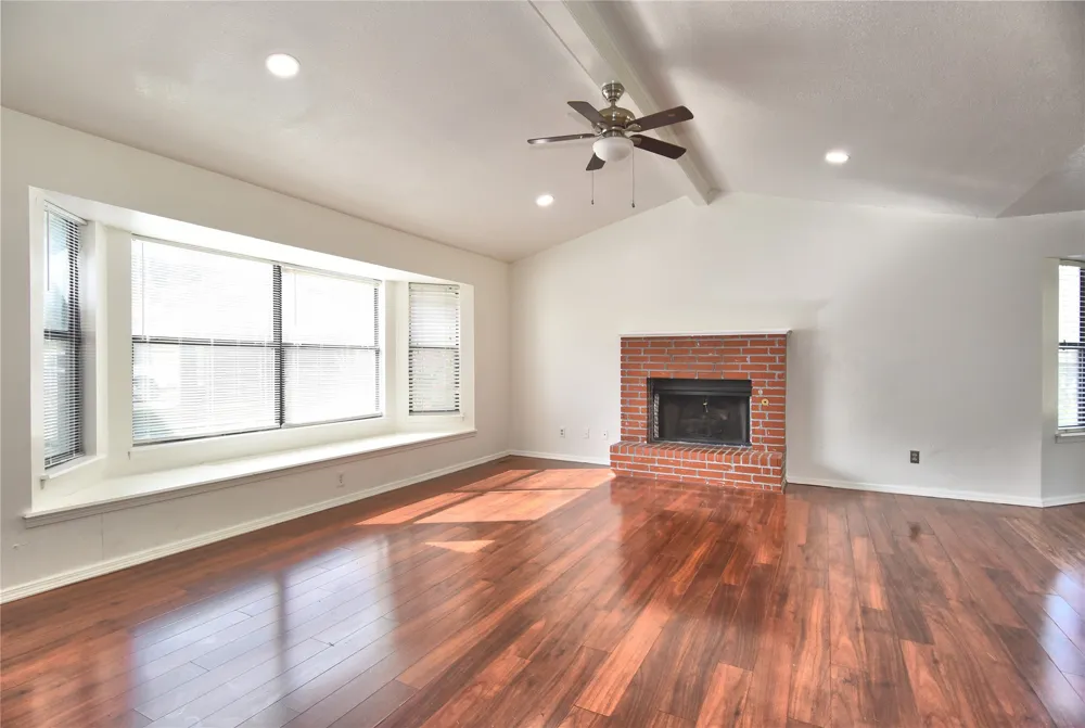 1521 E 75th Court Tulsa, OK 74136