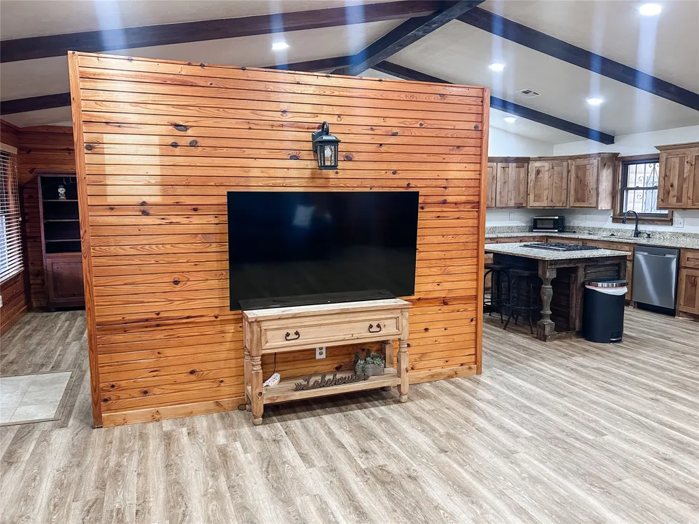 589 Mohawk Drive Eufaula, OK 74432