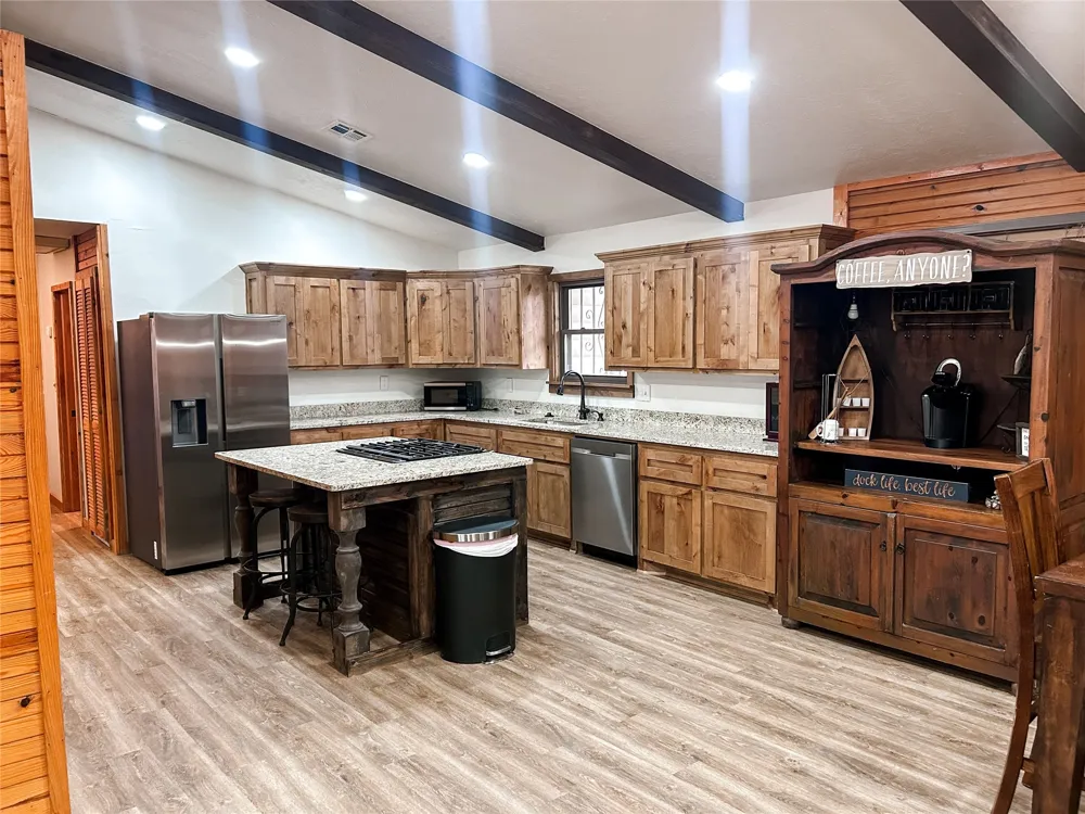 589 Mohawk Drive Eufaula, OK 74432