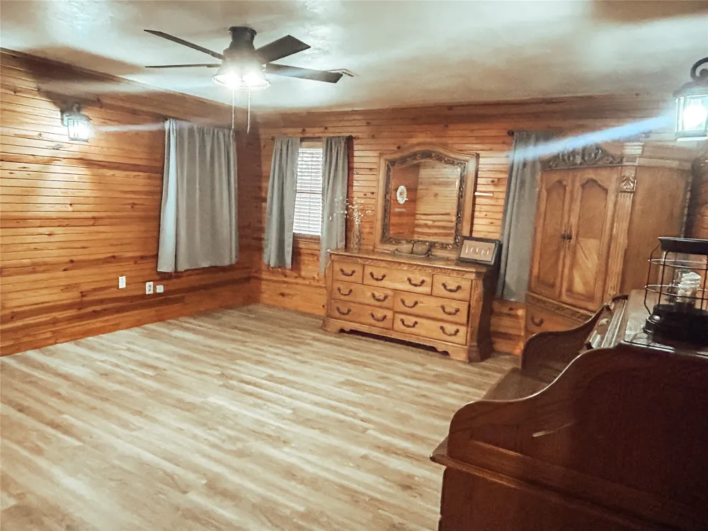 589 Mohawk Drive Eufaula, OK 74432