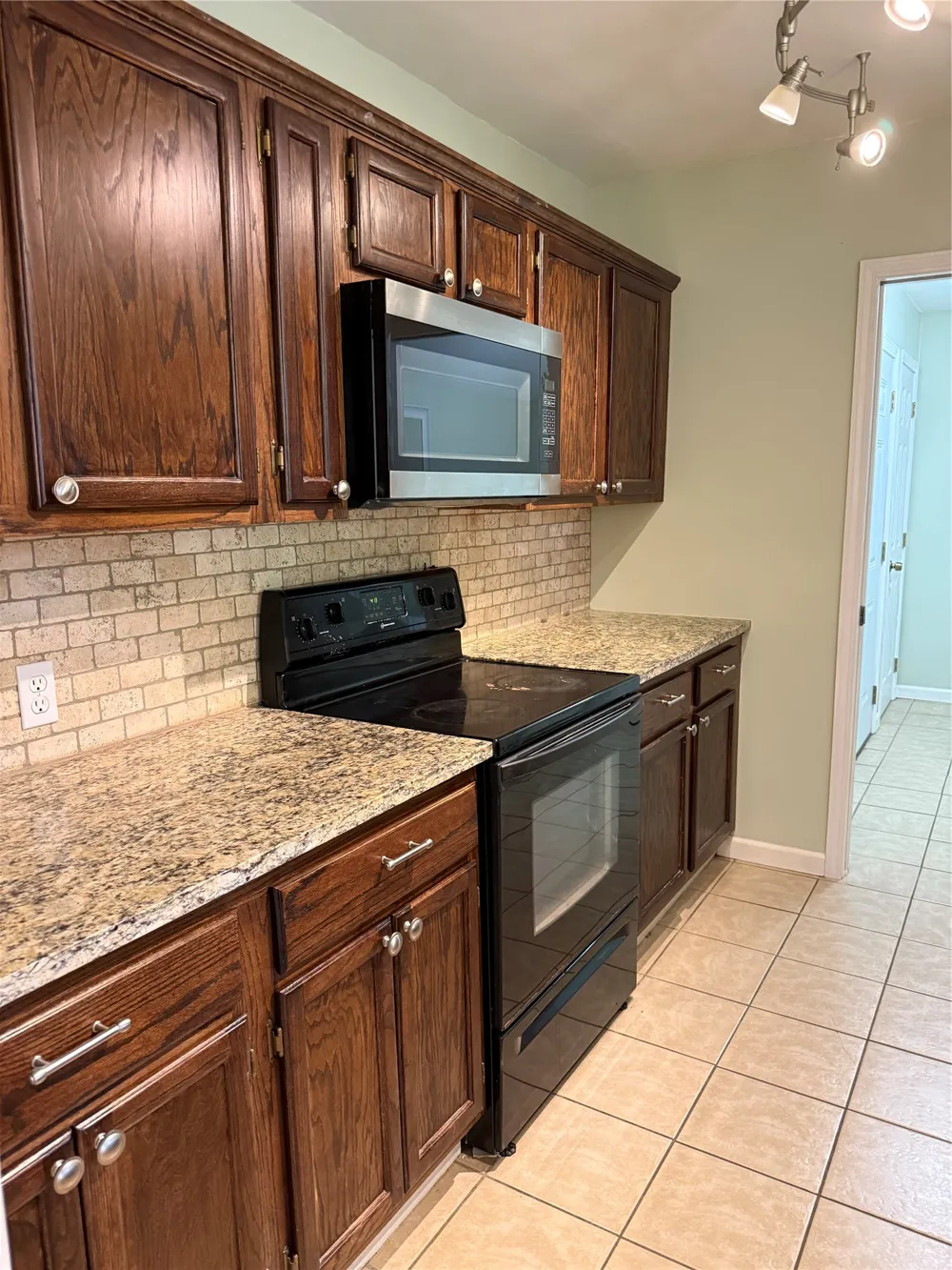 1413 S Canton Avenue W Tulsa, OK 74112