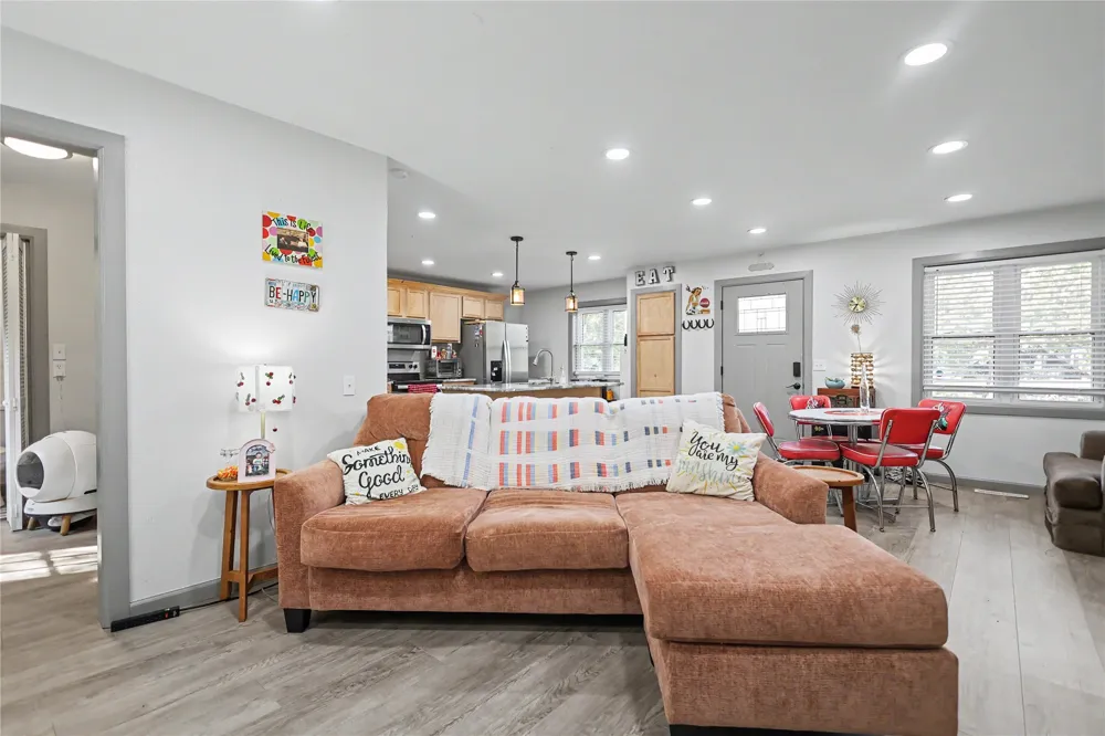31838 S 530 ROAD Cookson, OK 74427