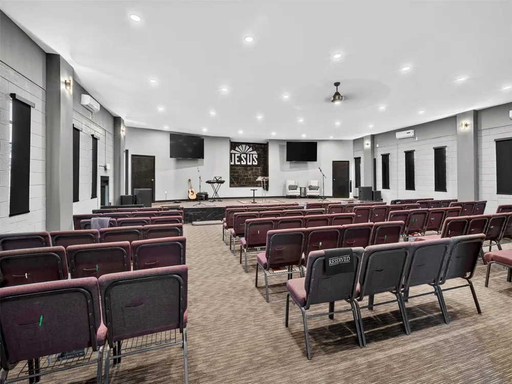 415 W 11th Street Sand Springs, OK 74063