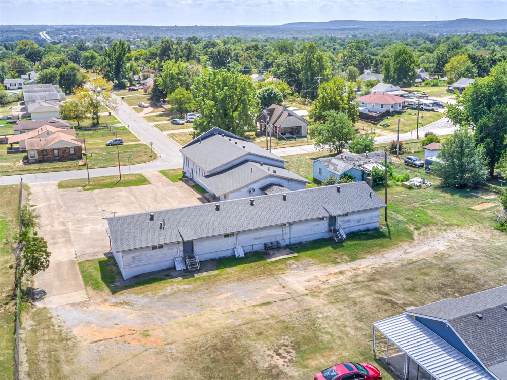 415 W 11th Street Sand Springs, OK 74063