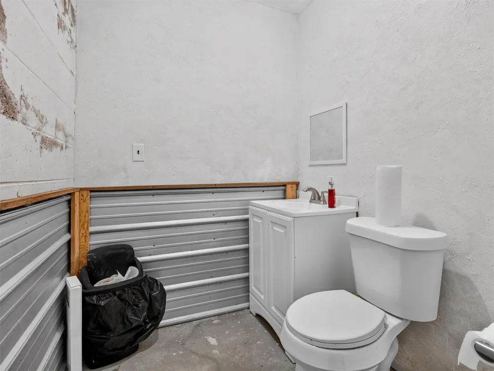 415 W 11th Street Sand Springs, OK 74063