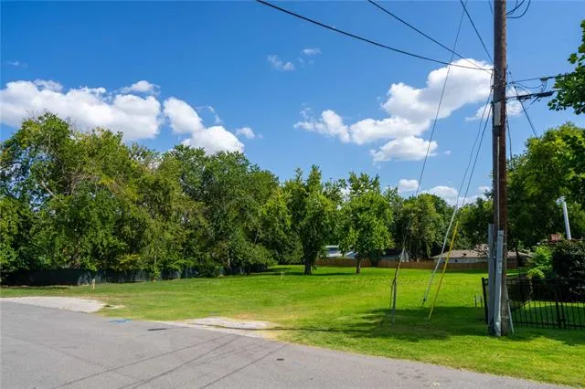 2602 E 16th Street Tulsa, OK 74104