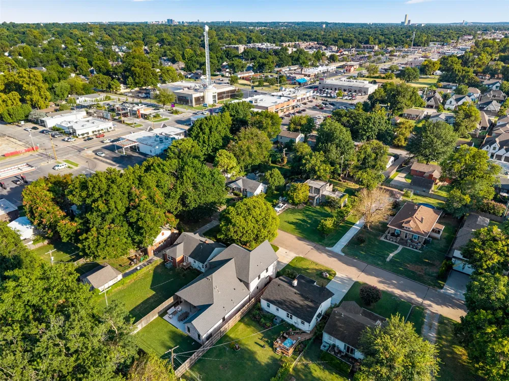 1119 E 36th Place Tulsa, OK 74105