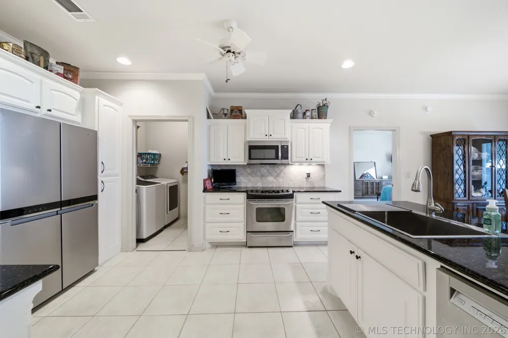 5118 W Birmingham Place Broken Arrow, OK 74011