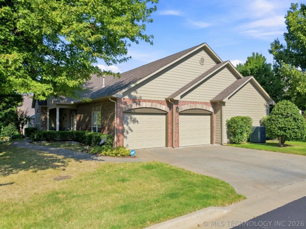 5118 W Birmingham Place Broken Arrow, OK 74011