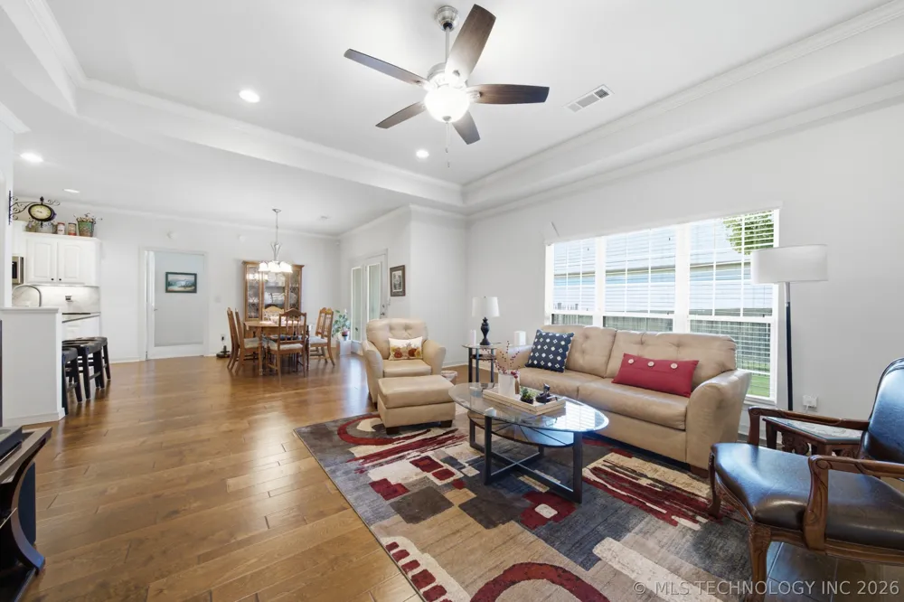 5118 W Birmingham Place Broken Arrow, OK 74011