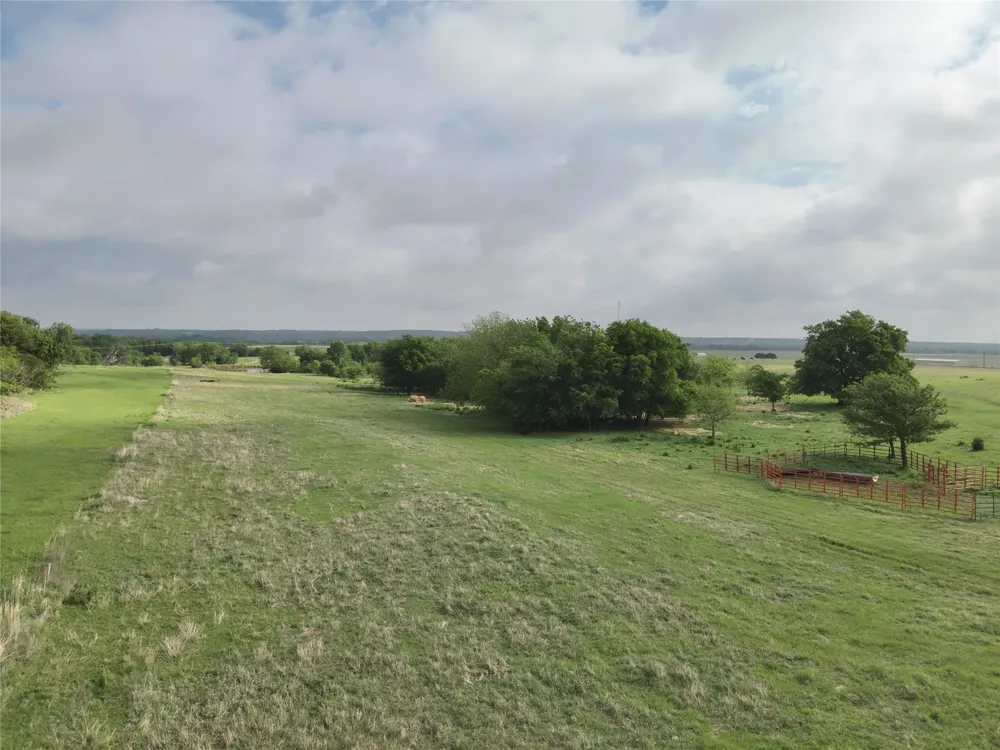 1 S Henney Road E Coyle, OK 73027