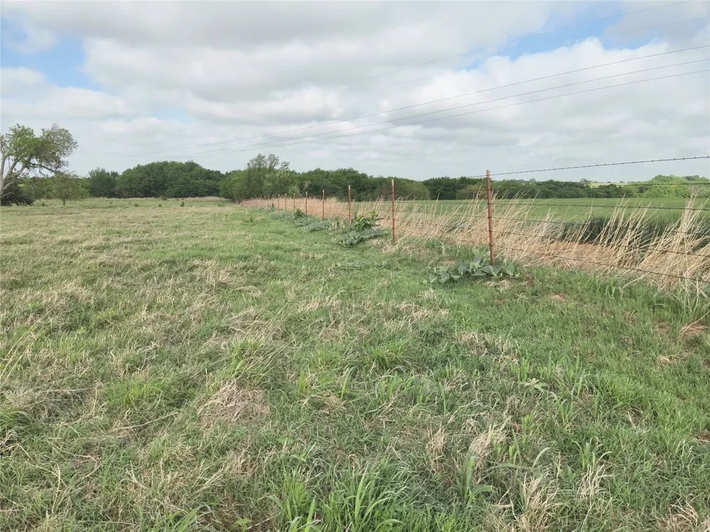 1 S Henney Road E Coyle, OK 73027