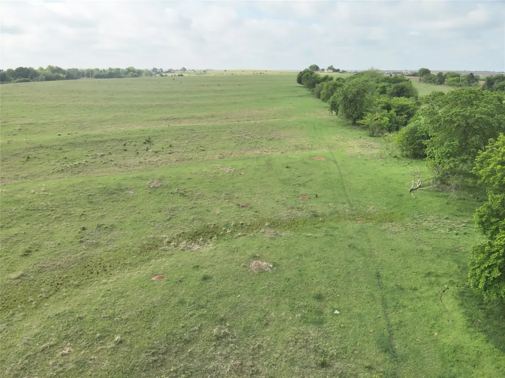 1 S Henney Road E Coyle, OK 73027