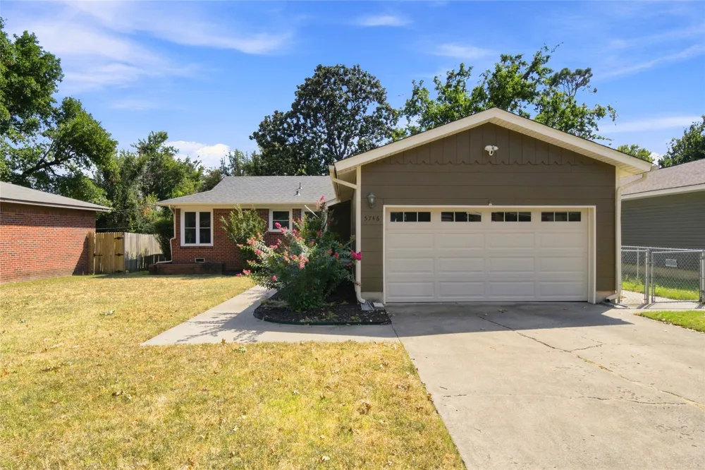 5746 E 27th Place Tulsa, OK 74114