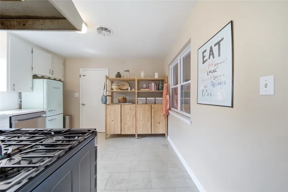 5746 E 27th Place Tulsa, OK 74114