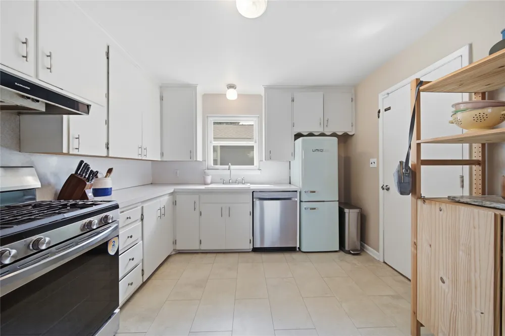 5746 E 27th Place Tulsa, OK 74114