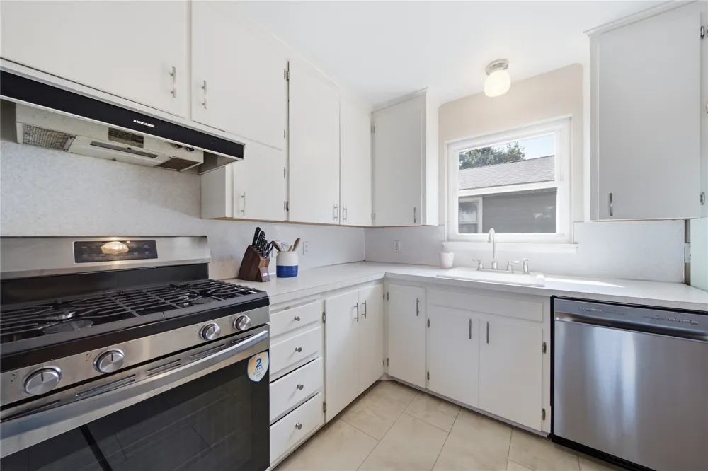 5746 E 27th Place Tulsa, OK 74114