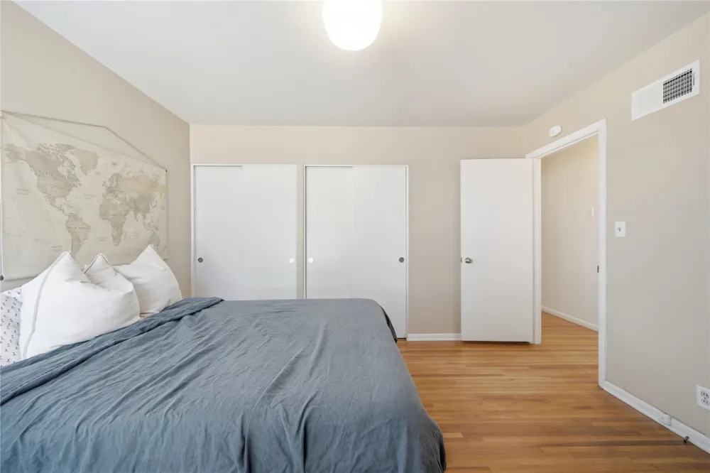 5746 E 27th Place Tulsa, OK 74114