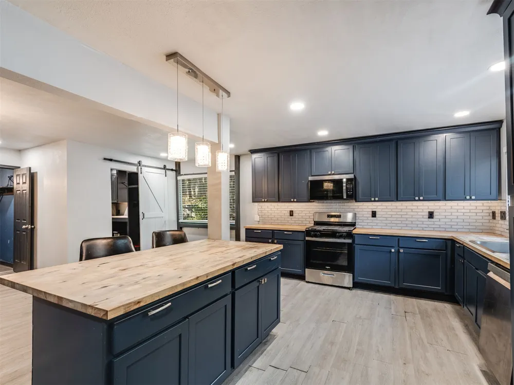 1825 Xenophon Avenue Tulsa, OK 74127